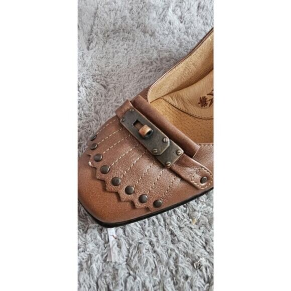 Sofft Heels Womens 8M Classic Slip On Kiltie Pumps Brown Leather Kitten Heels - Picture 3 of 6